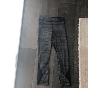 Striped crop gray lulu leggings